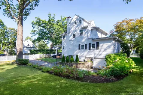 50 Aka 44 Wiltshire Street Bronxville NY 10708