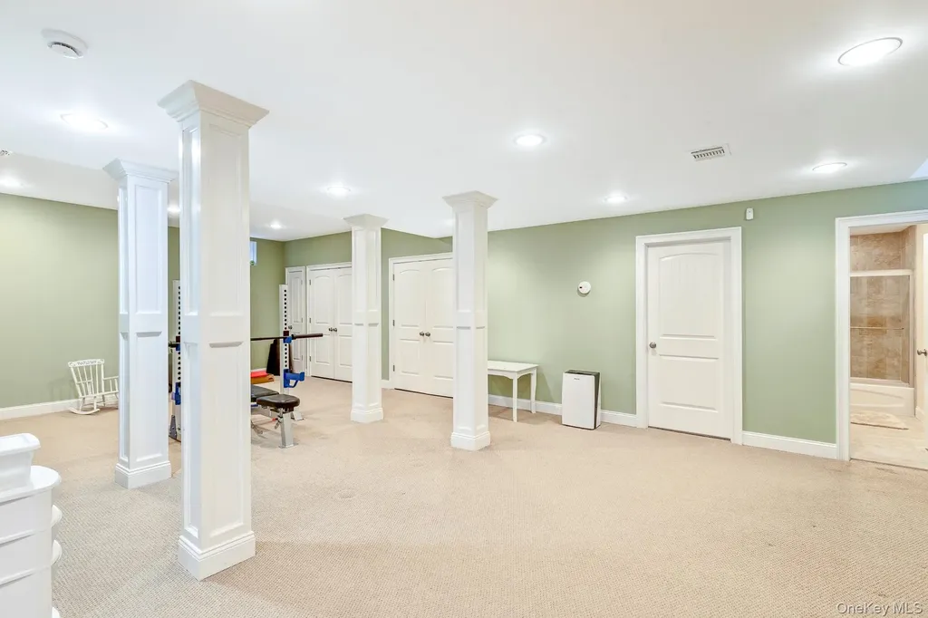 4 Martin Avenue Shoreham NY 11786