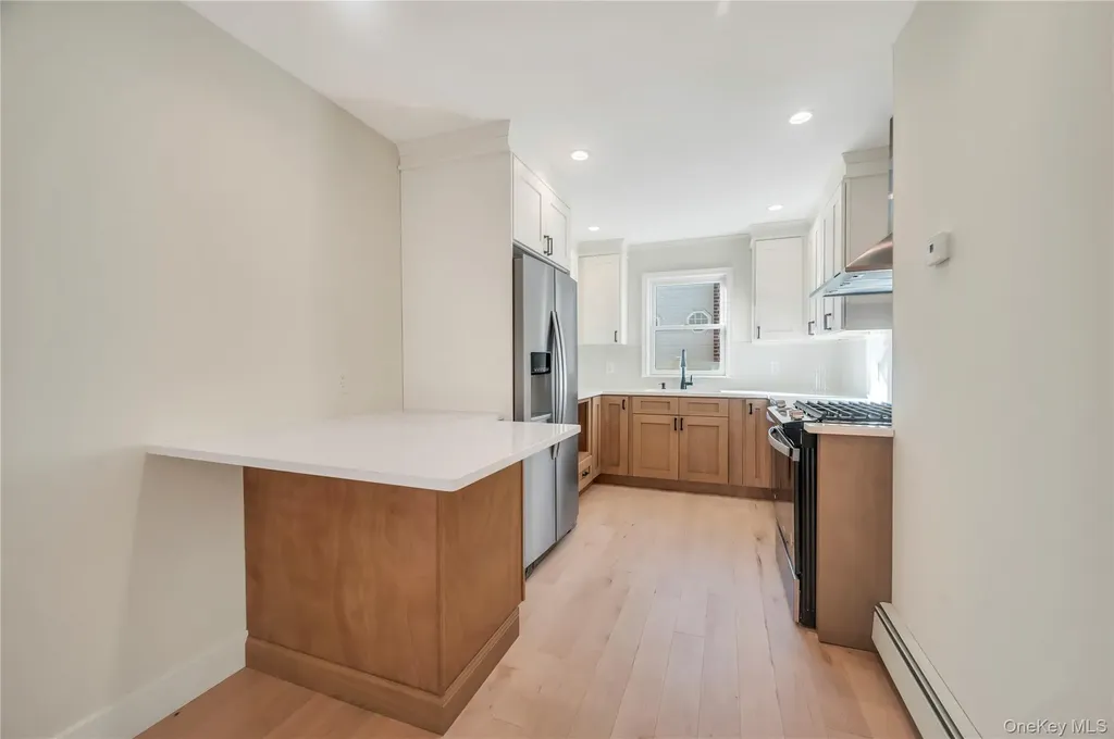 732 Woodside Drive Wantagh NY 11793