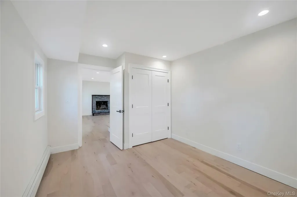 732 Woodside Drive Wantagh NY 11793