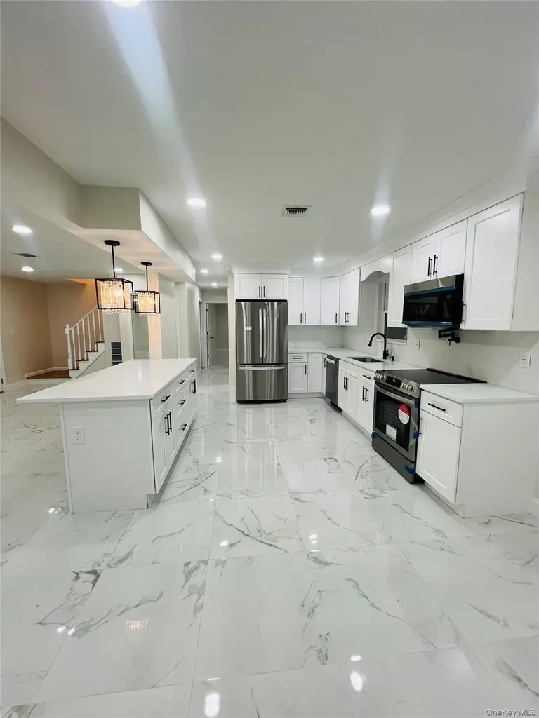 107 Sequoia Drive Coram NY 11727