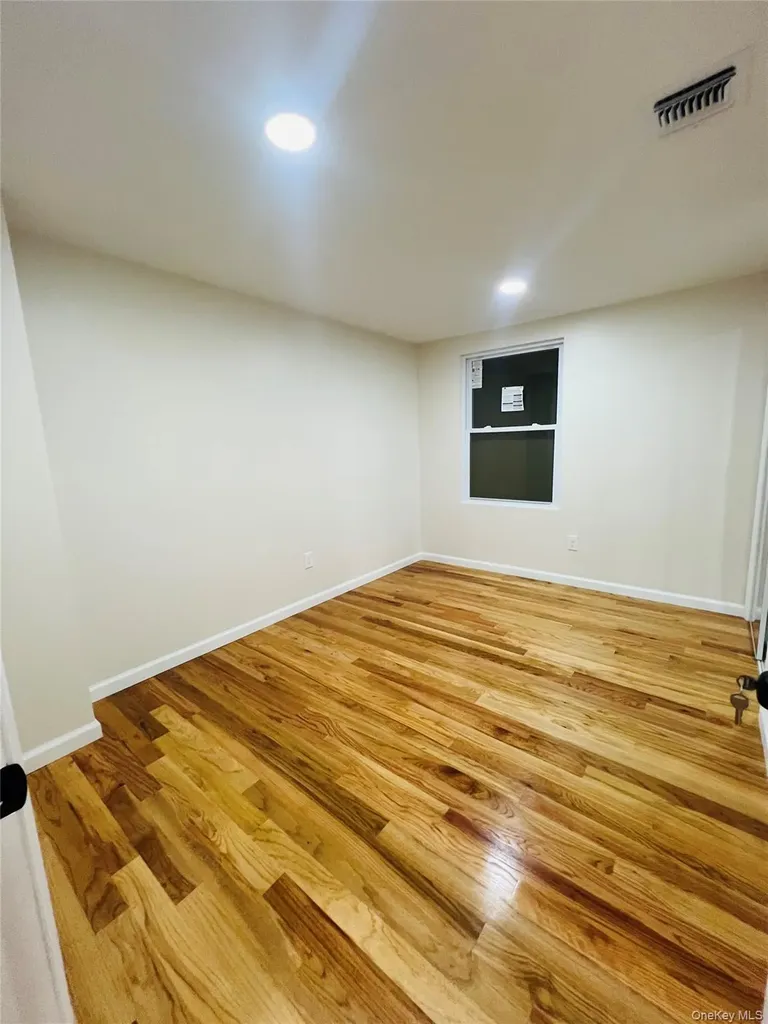 107 Sequoia Drive Coram NY 11727