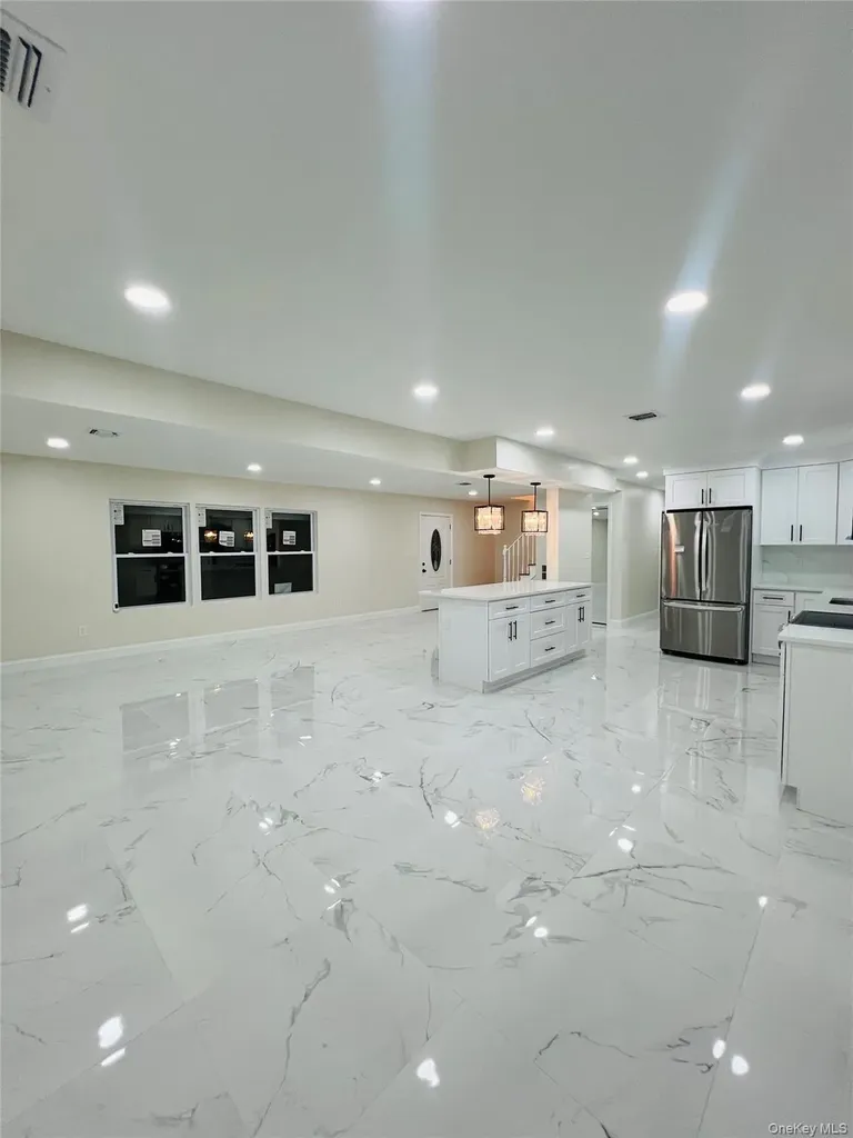 107 Sequoia Drive Coram NY 11727