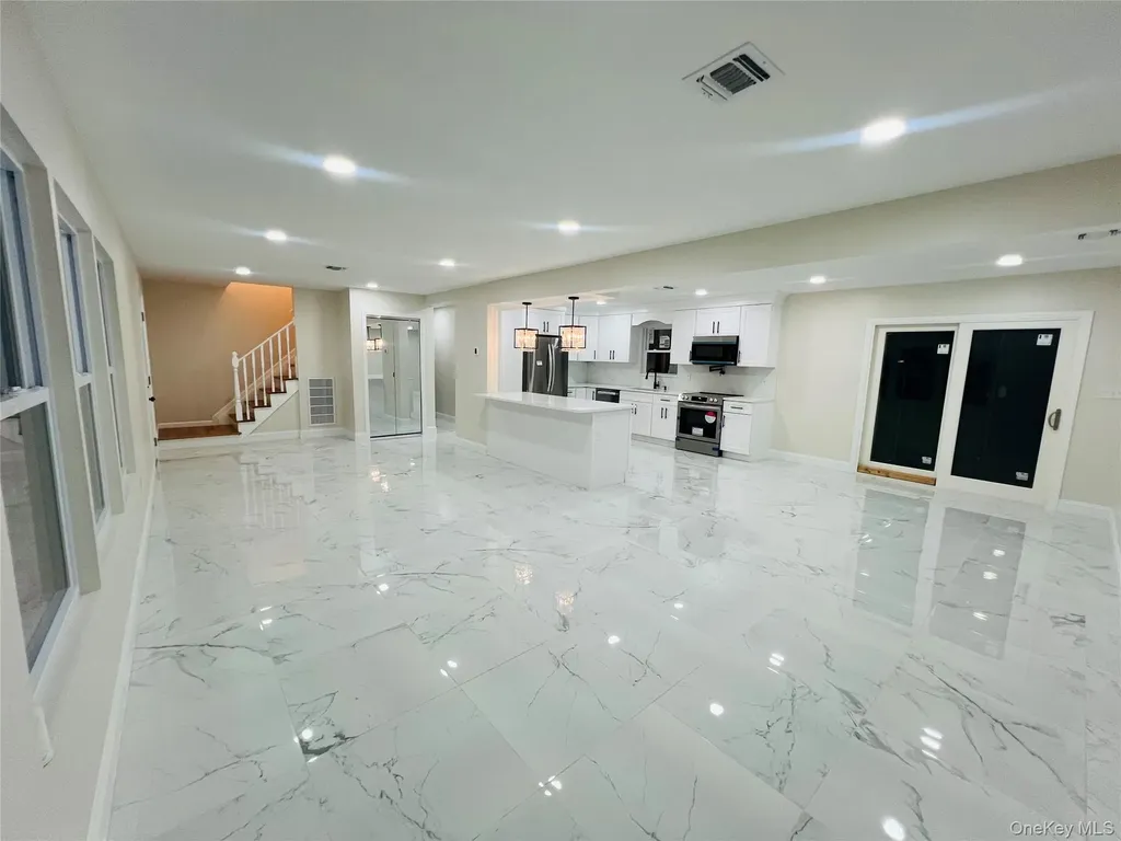 107 Sequoia Drive Coram NY 11727