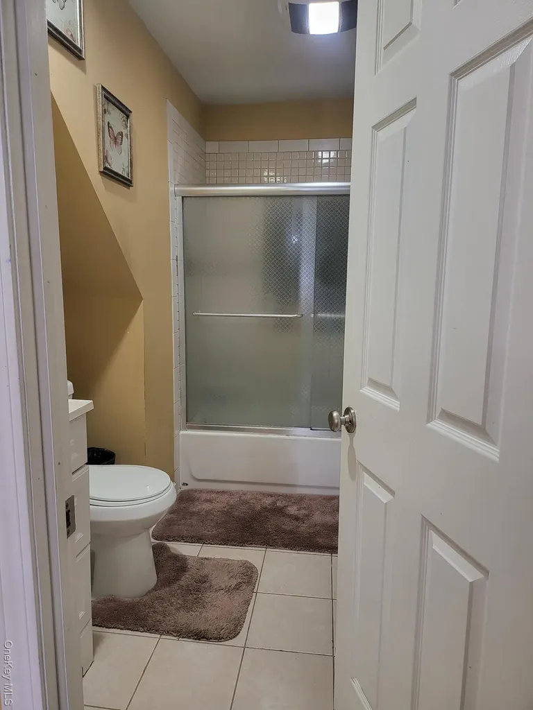 61 Wheeler Road Central Islip NY 11722