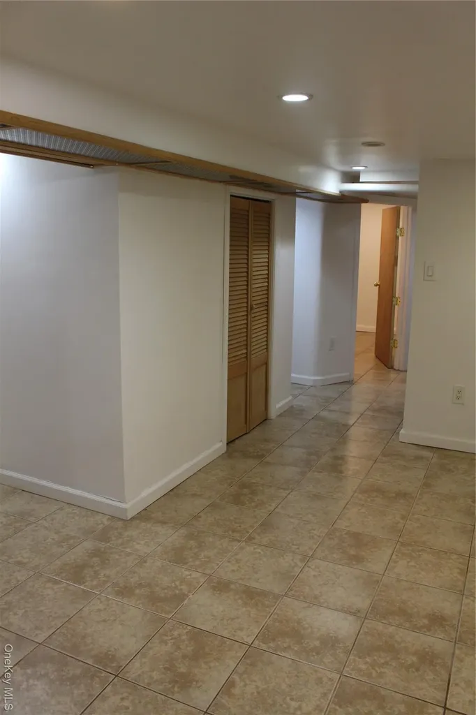 2973 Harding Avenue Bronx NY 10465