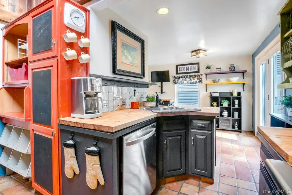 8 Eldridge Avenue Ossining NY 10562