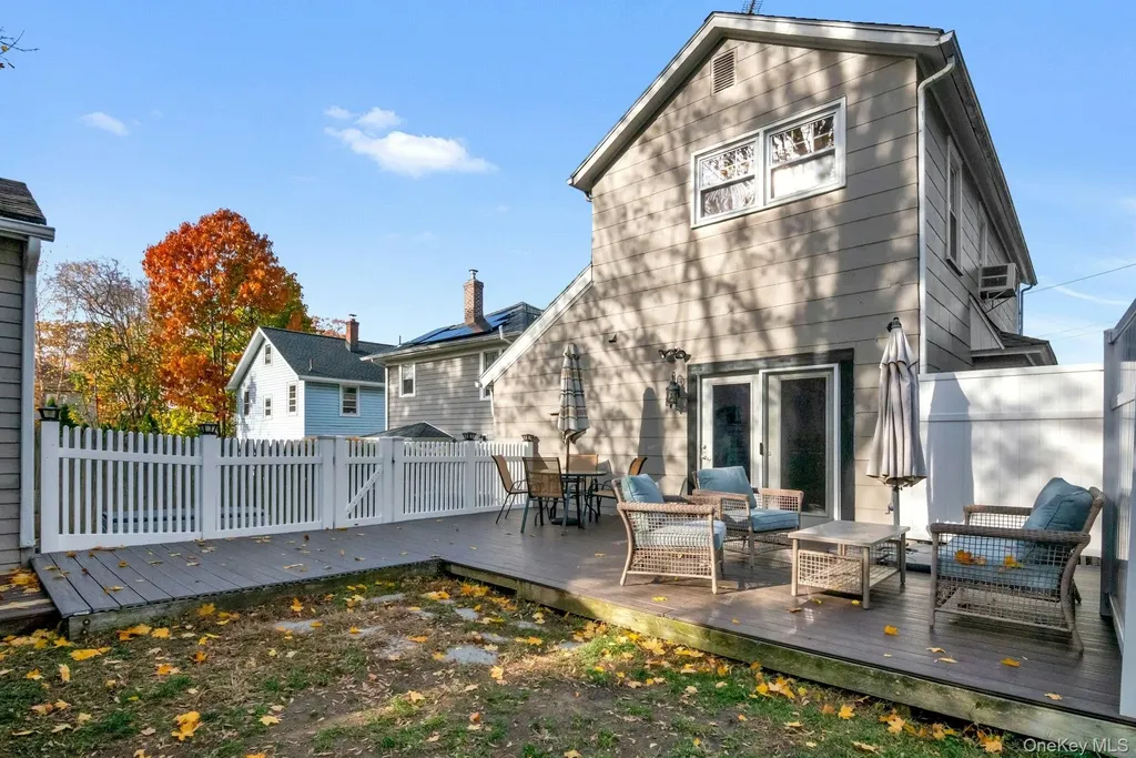 8 Eldridge Avenue Ossining NY 10562