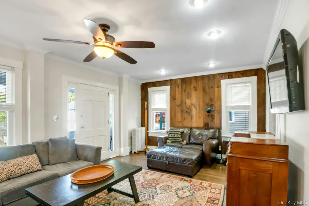 8 Eldridge Avenue Ossining NY 10562