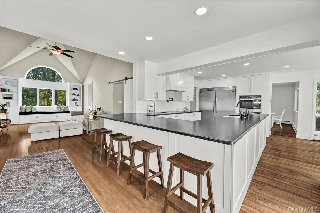 151 Oak Ridge Circle Mahopac NY 10541