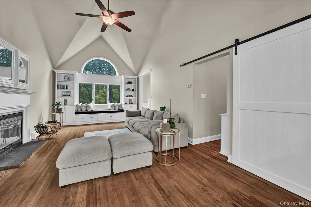 151 Oak Ridge Circle Mahopac NY 10541