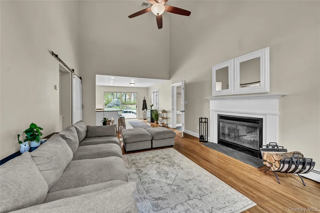 151 Oak Ridge Circle Mahopac NY 10541