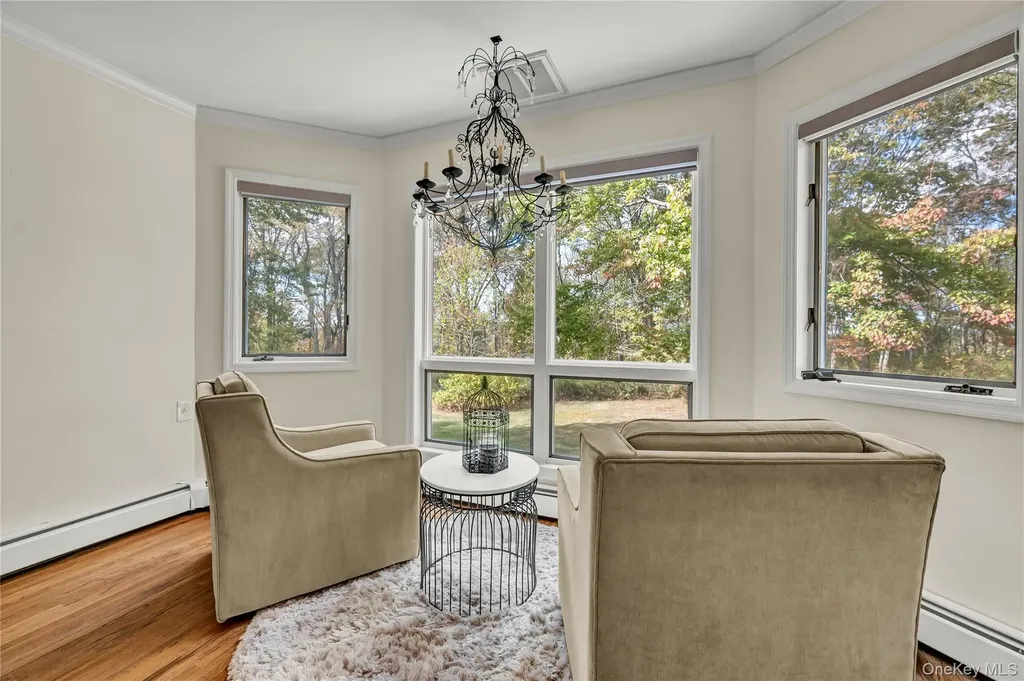 151 Oak Ridge Circle Mahopac NY 10541