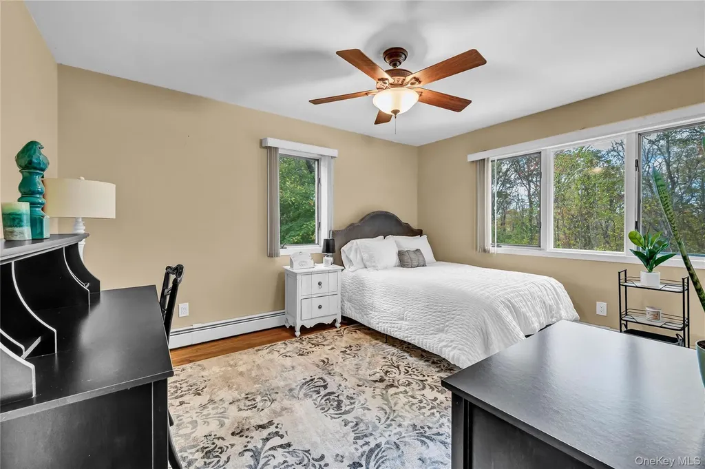 151 Oak Ridge Circle Mahopac NY 10541
