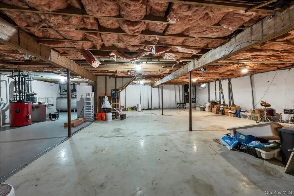 151 Oak Ridge Circle Mahopac NY 10541