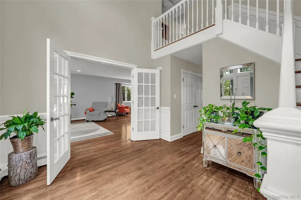 151 Oak Ridge Circle Mahopac NY 10541