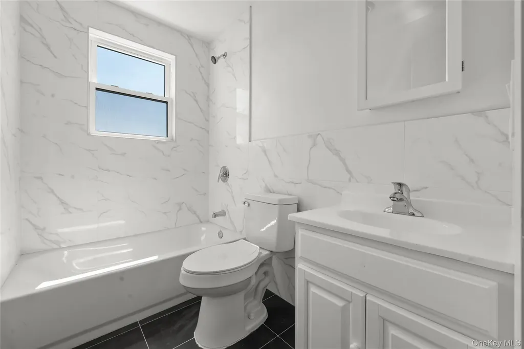 3528 Tiemann Avenue Bronx NY 10469
