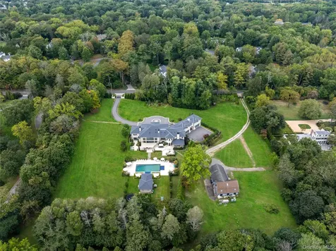 53 Simonson Road Old Brookville NY 11545