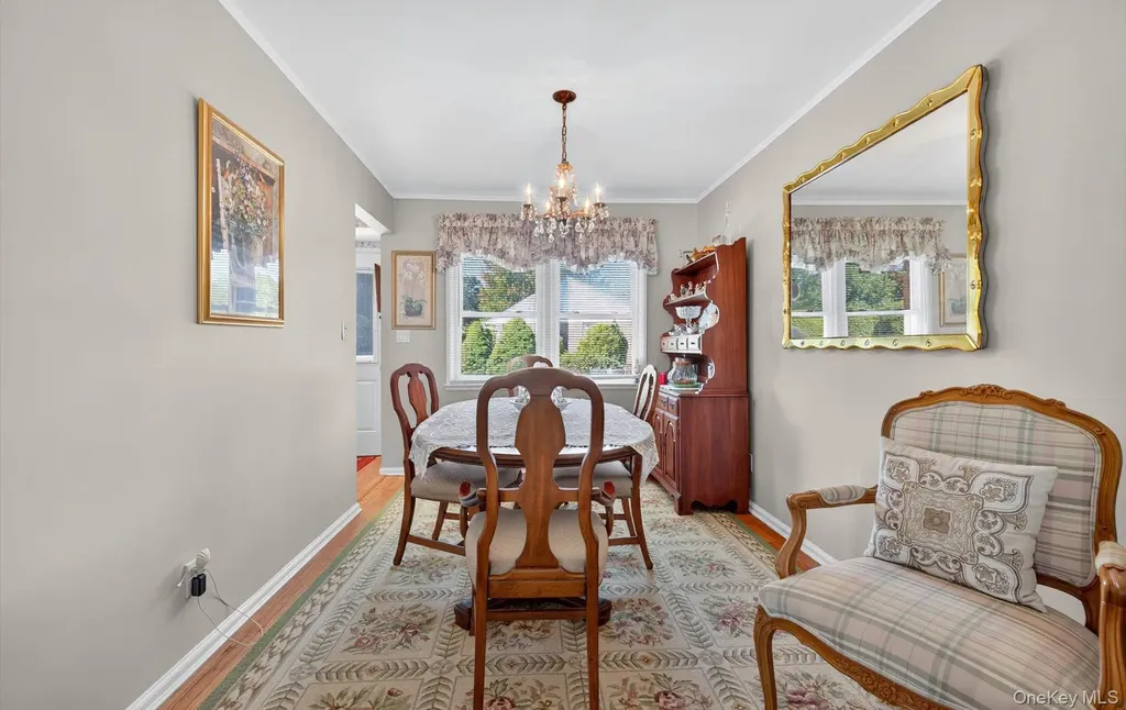 1 Marlowe Place Greenlawn NY 11740