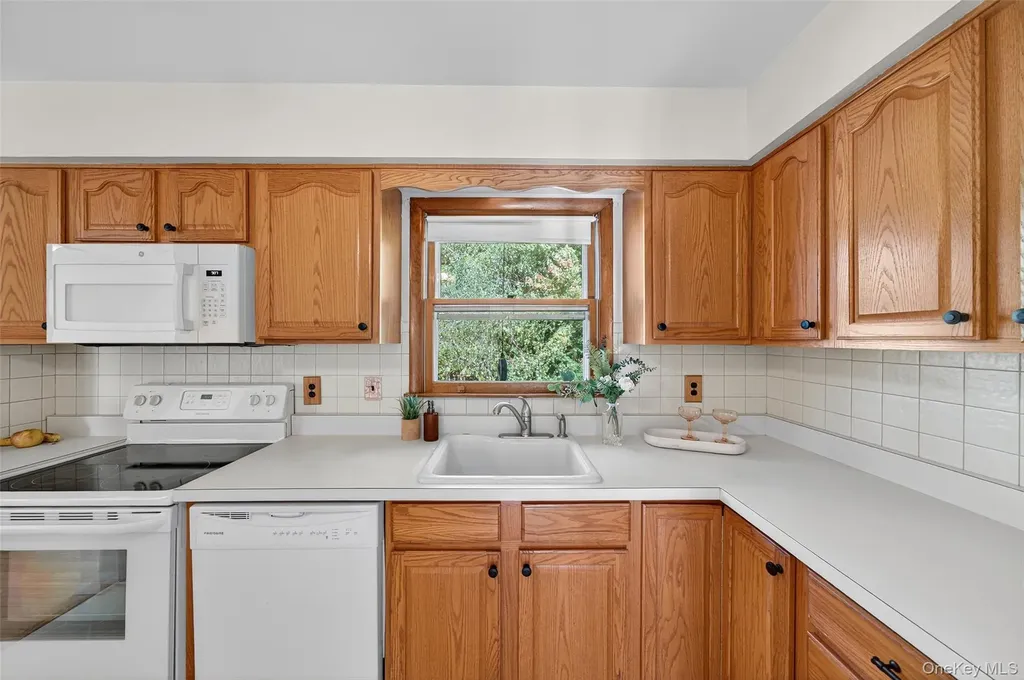 18 Rondack Road Middletown NY 10941