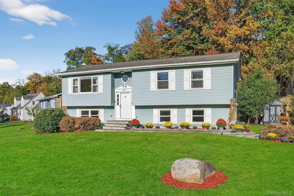 18 Rondack Road Middletown NY 10941