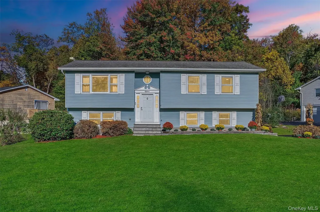 18 Rondack Road Middletown NY 10941