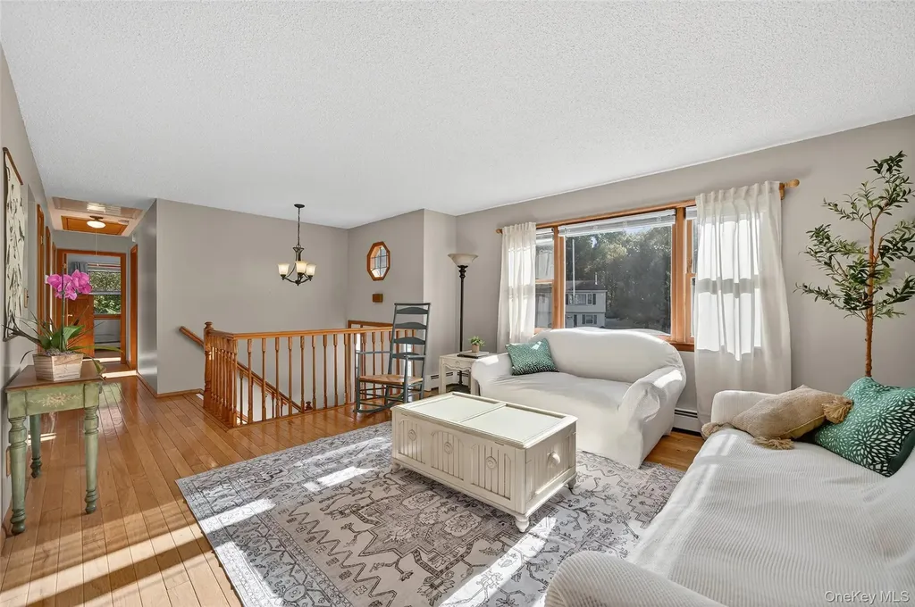 18 Rondack Road Middletown NY 10941
