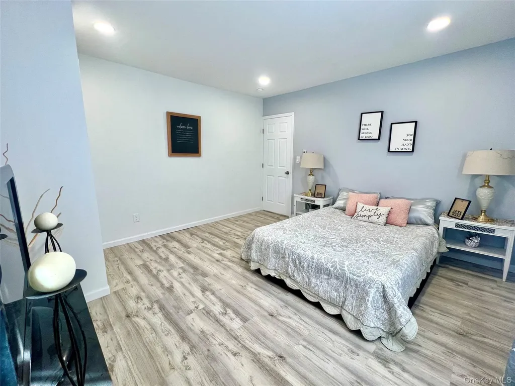 126 W Main Street Middletown NY 10940