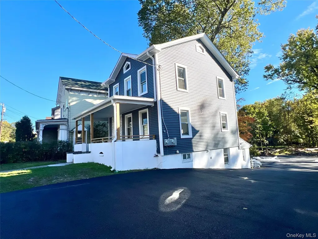 126 W Main Street Middletown NY 10940