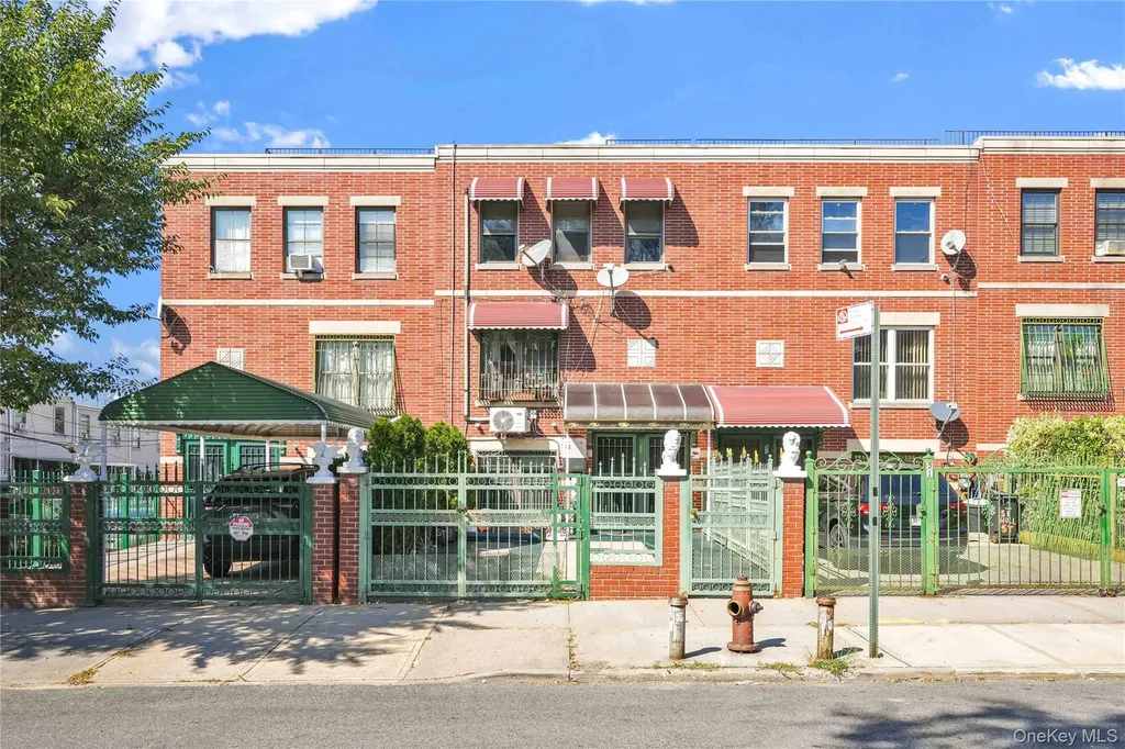 49 Hull Street Brooklyn NY 11233