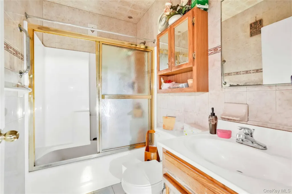 49 Hull Street Brooklyn NY 11233
