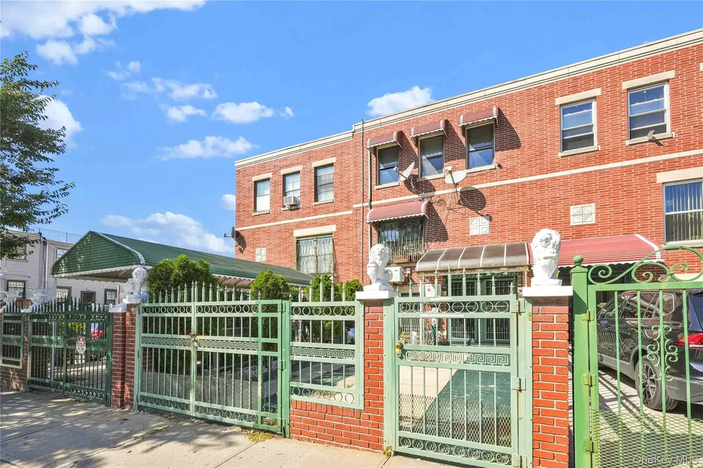 49 Hull Street Brooklyn NY 11233