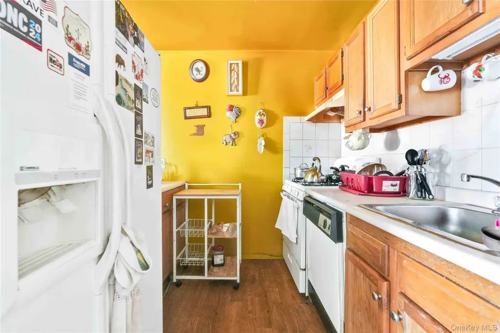 49 Hull Street Brooklyn NY 11233