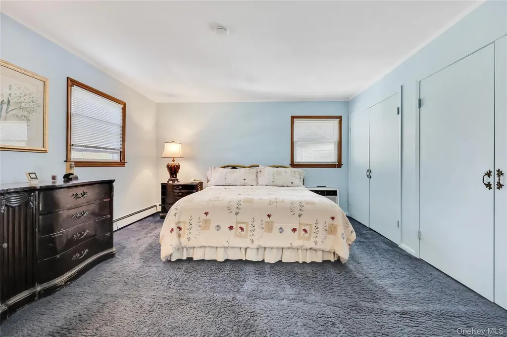 7 Park Circle Cedarhurst NY 11516