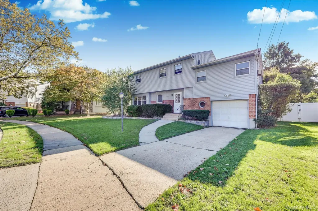 7 Park Circle Cedarhurst NY 11516