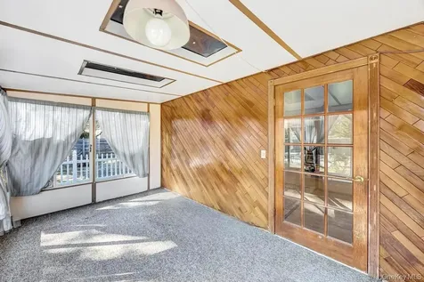 940 Union Street Bohemia NY 11716