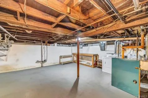 940 Union Street Bohemia NY 11716