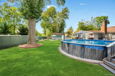 940 Union Street Bohemia NY 11716