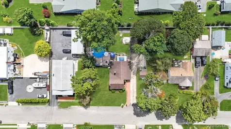 940 Union Street Bohemia NY 11716