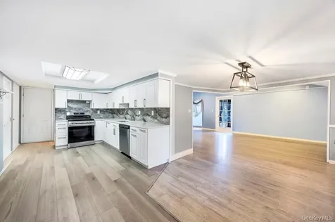 940 Union Street Bohemia NY 11716