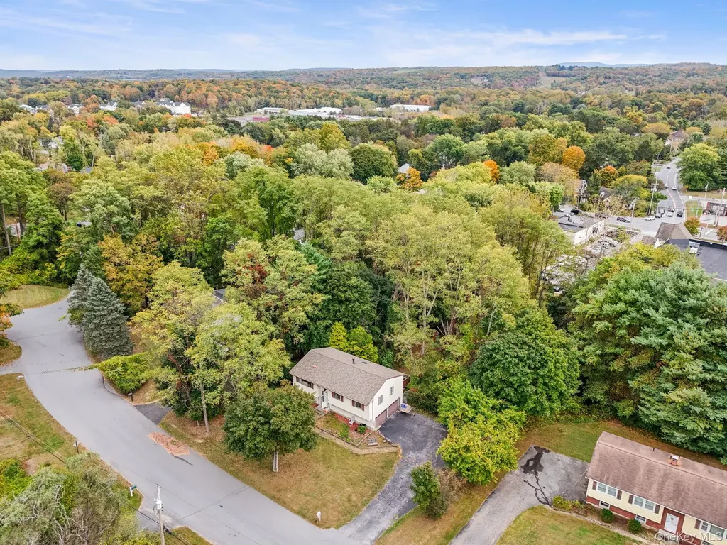 4 Verven Road Poughkeepsie NY 12603