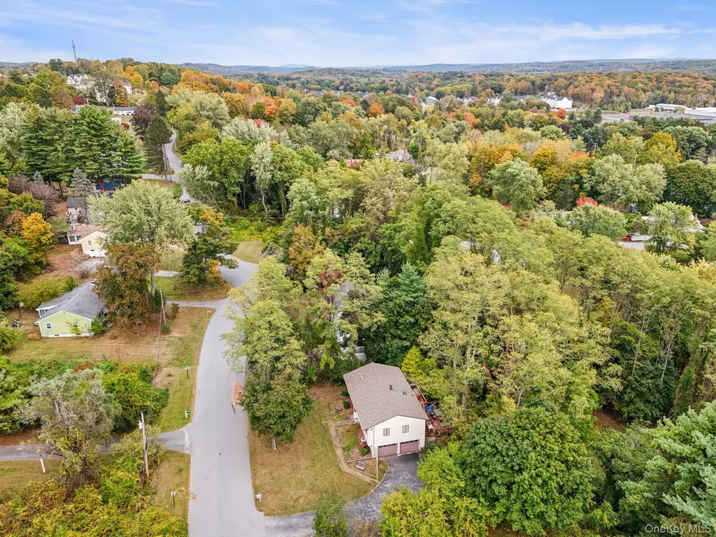 4 Verven Road Poughkeepsie NY 12603