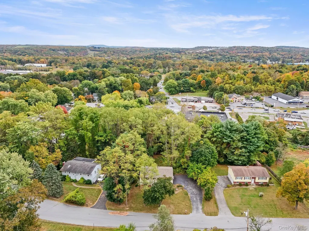 4 Verven Road Poughkeepsie NY 12603
