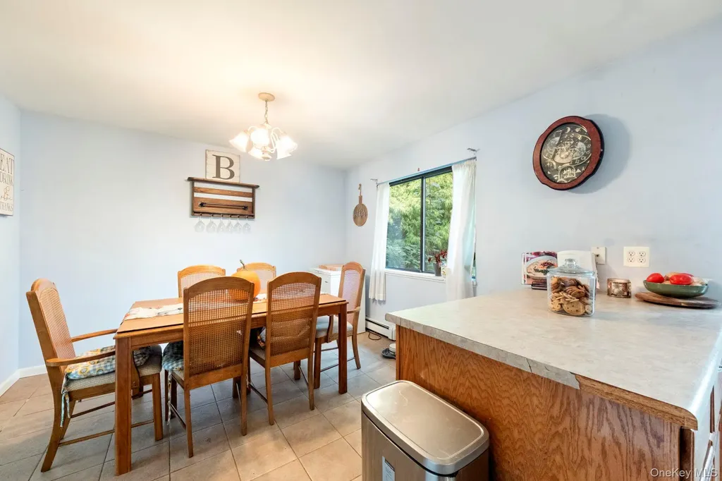 4 Verven Road Poughkeepsie NY 12603
