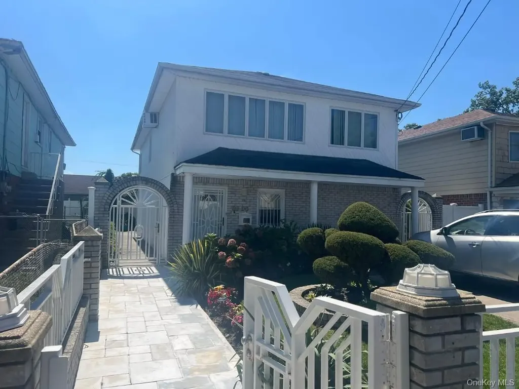 89-08 164 Avenue Howard Beach NY 11414