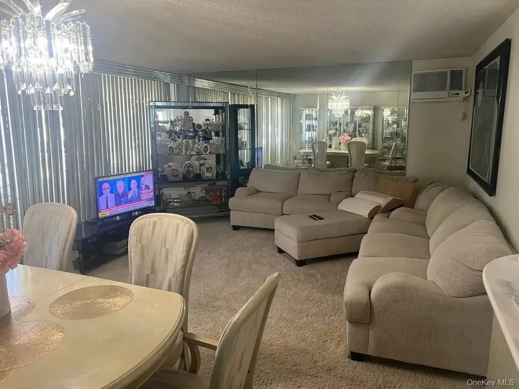 89-08 164 Avenue Howard Beach NY 11414