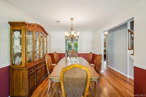 319 Bliss Lane Valley Cottage NY 10989