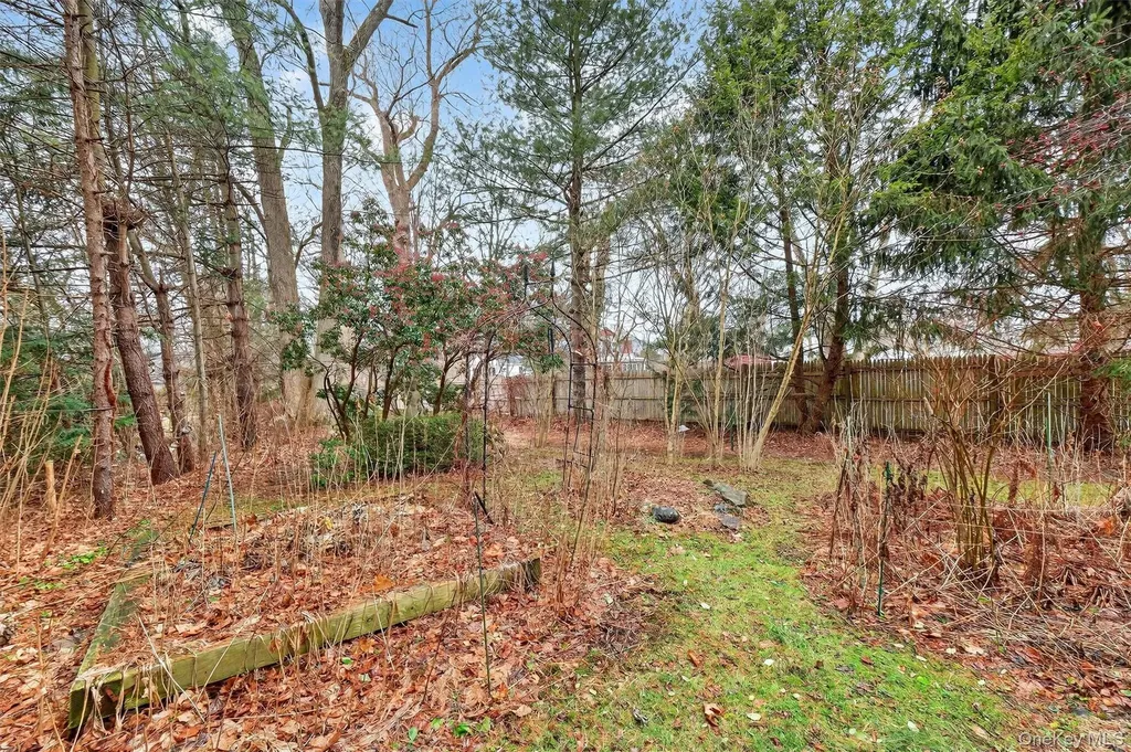 17 Townsend Boulevard Pawling NY 12564