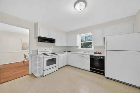 17 Townsend Boulevard Pawling NY 12564