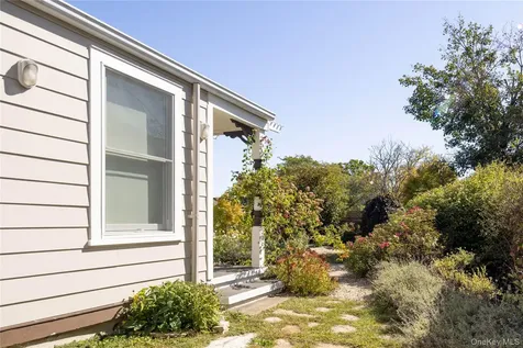 311 Front Street Greenport NY 11944